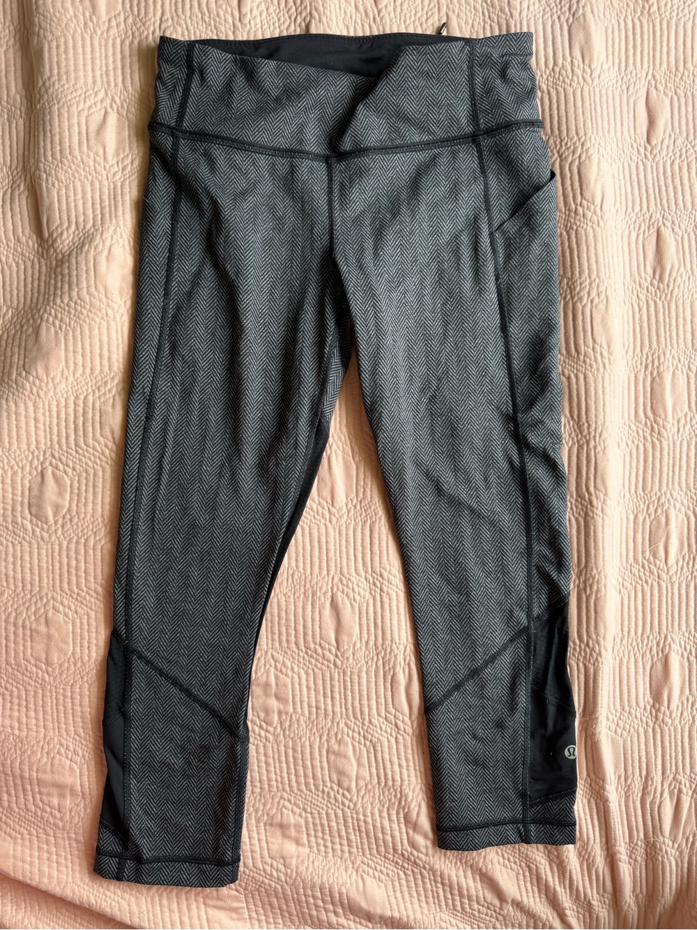 lululemon athletica Black and Gray Herringbone Leggings